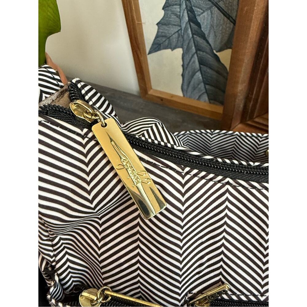 JuJuBe HoboBe Diaper Bag Onyx Black Magic Chevron Crossbody Shoulder Bag NWOT - Picture 9 of 15